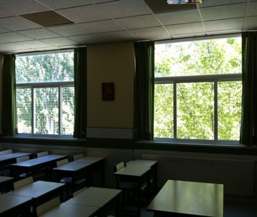 redes proteccion ventanas en colegio